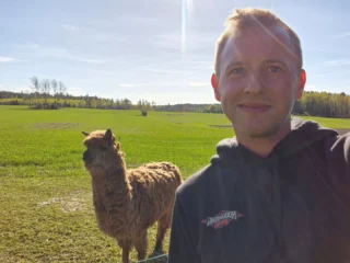 Instagram post from alpacabeach.se. This post is in position 10.